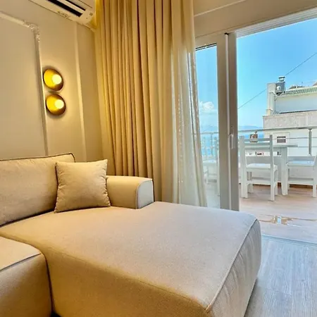 Apartament Franci's Luxury Sea View Saranda